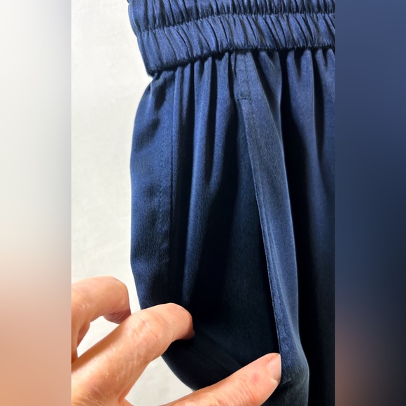 LUNYA Washable Silk Pajama Pant Size: Medium - Picture 7 of 9